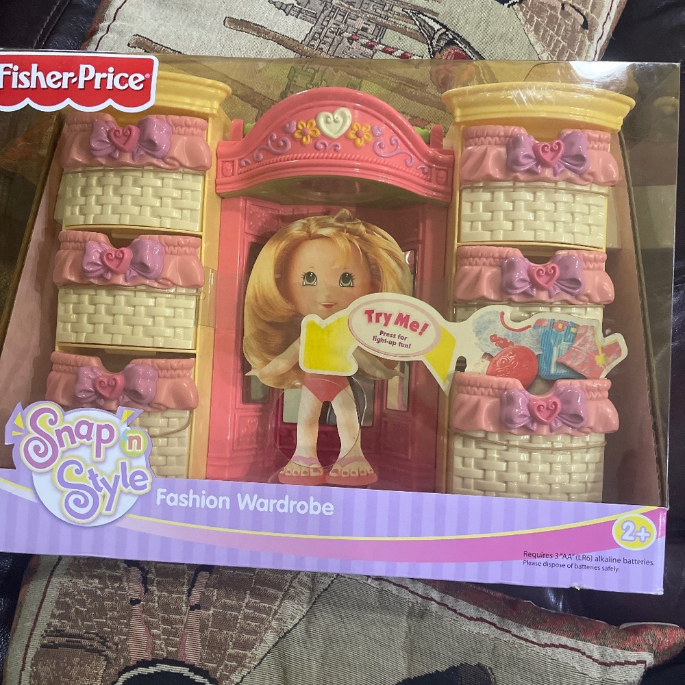 Fisher price snap n style